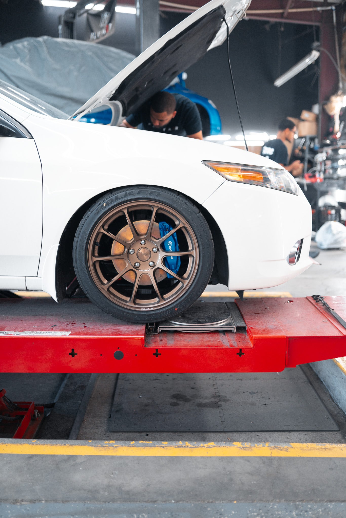 4 PISTON BIG BRAKE KIT
