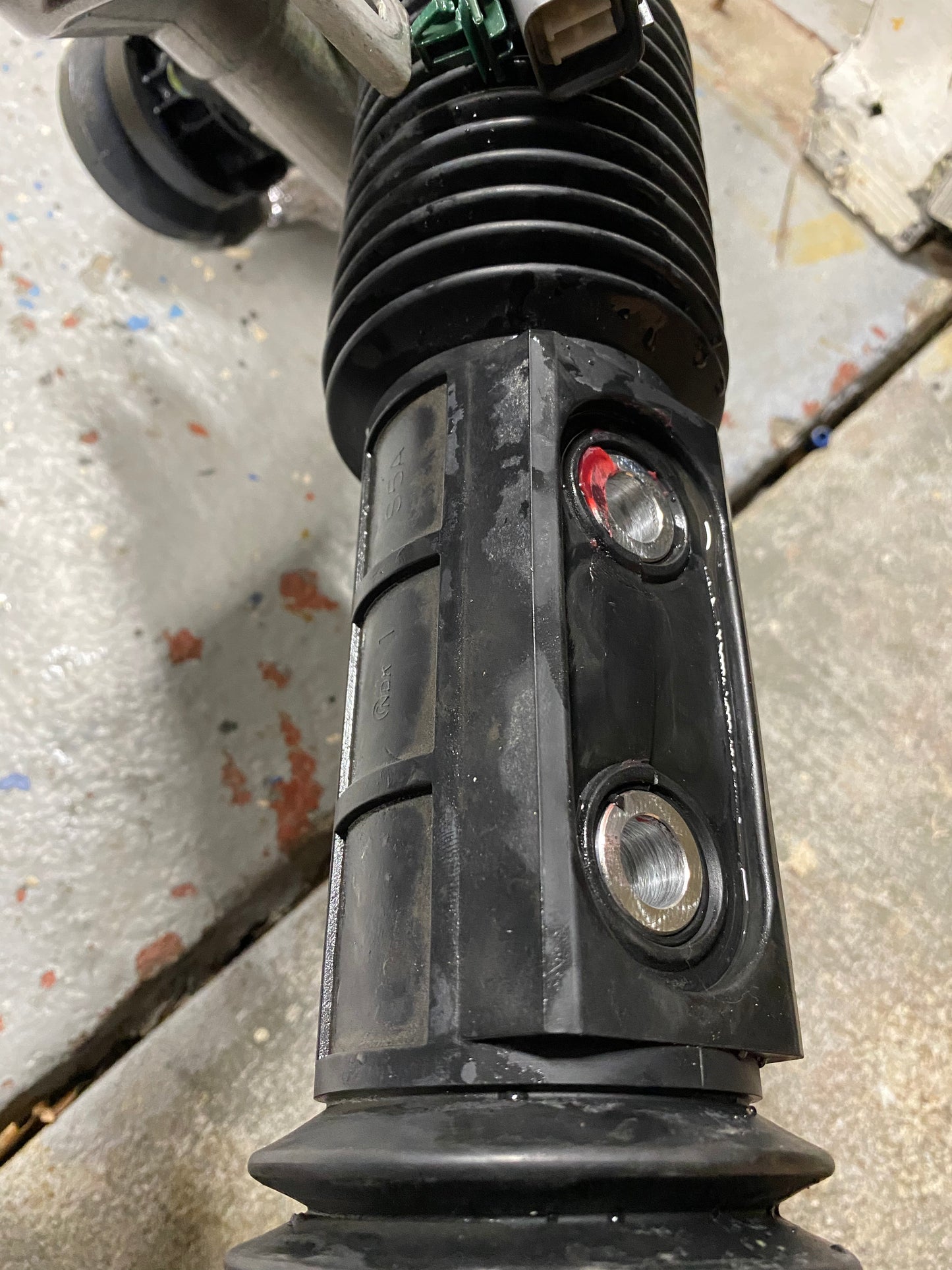 STEERING SLIDER/ STEERING RISER BRACKET