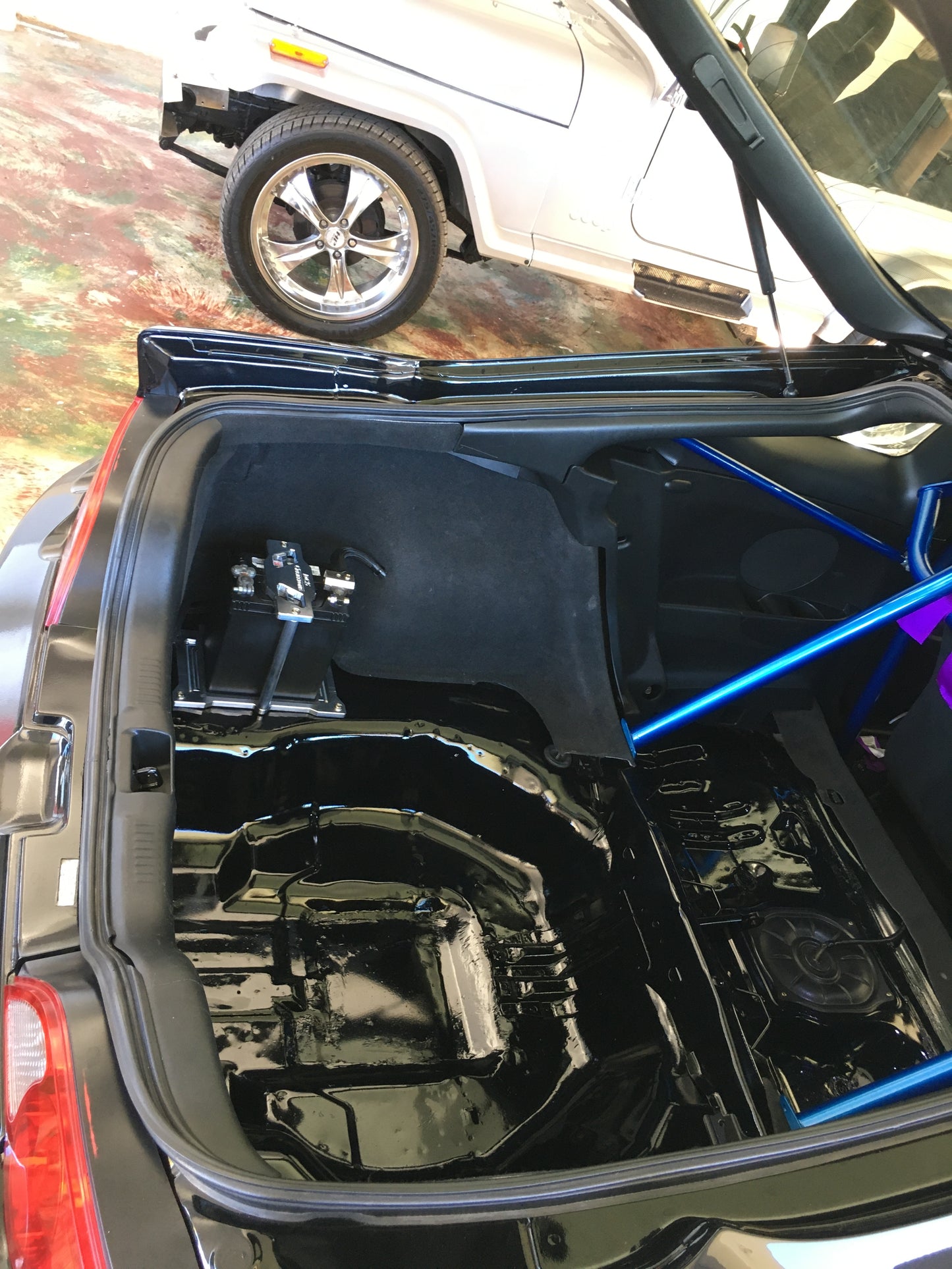 BILLET TRUNK TRAY